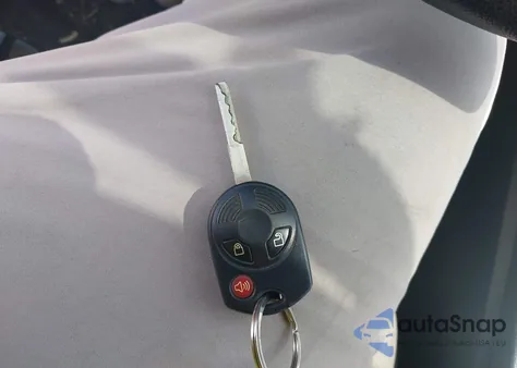 2017 Ford Escape Se из США, поврежденный, VIN 1FMCU0GD9HUA09581